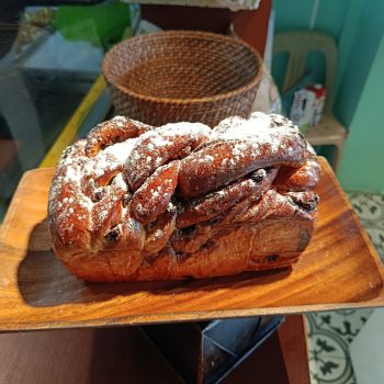 Cinnamon Raisin Babka
