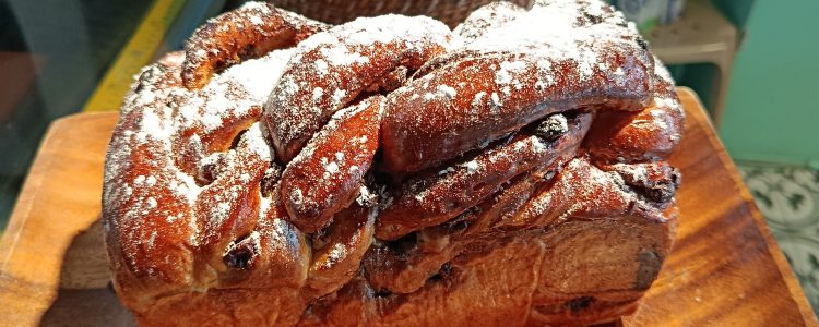 Cinnamon Raisin Babka