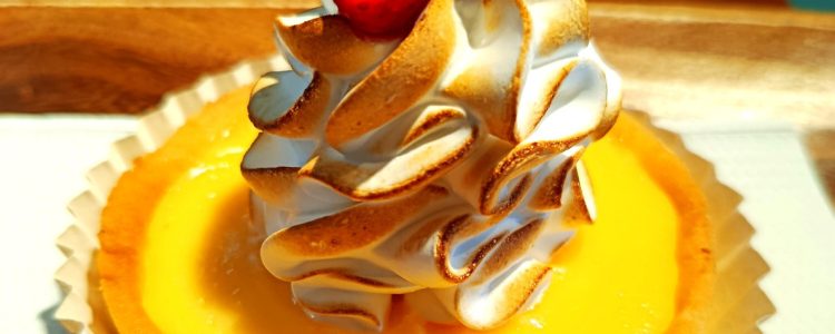 Lemon Cheesecake & Curd Meringue Tart